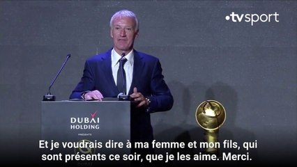 Didier Deschamps pas très à l'aise en anglais aux Globe Soccer Awards.