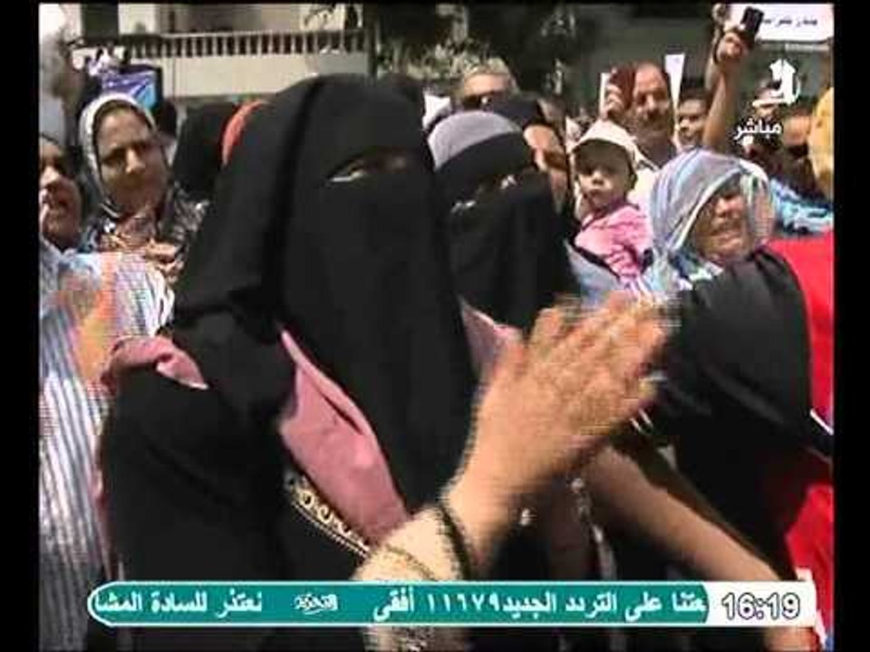 فيديو خاص من داخل اعتصام المعلمين يظهر غضب و حنق المعلمين