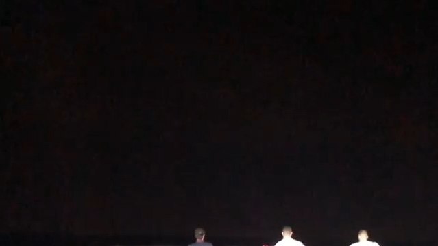 Cristiano Ronaldo sale a correr de noche en medio de la carretera