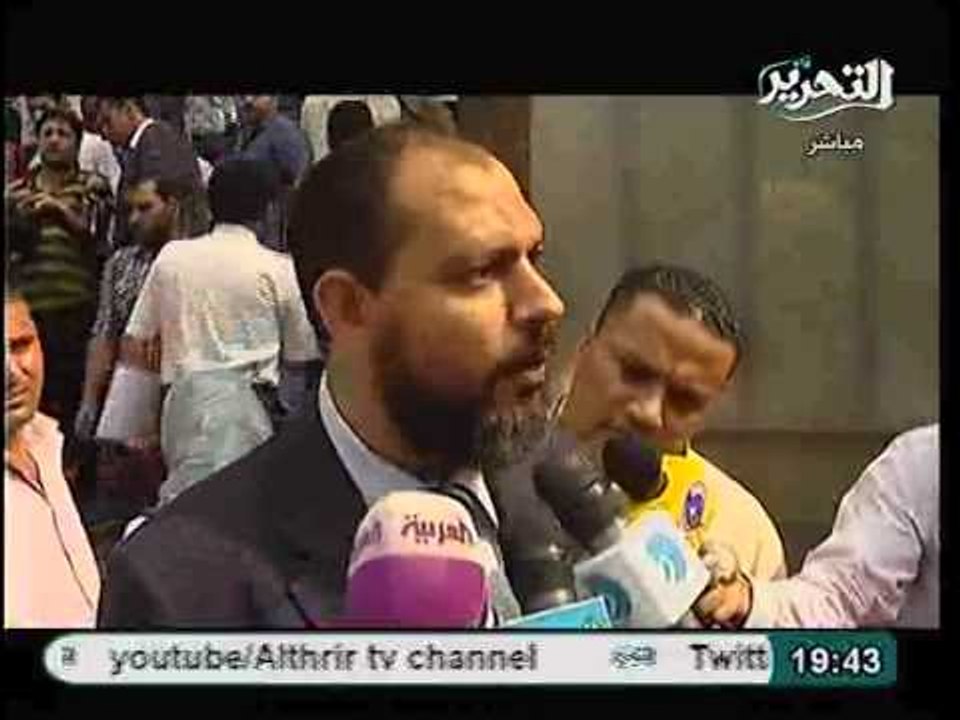 شاهد ردود الافعال امام مجلس الدوله عقب احالة دعوي حل التأسيسية الي المحكمة الدستورية
