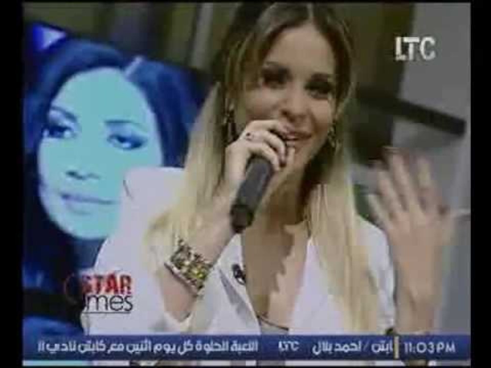 الفنانه دومينيك تبهر الحاضرين بالاندماج في الرقص والغناء علي الهواء