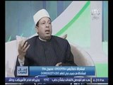 متصله تسأل الشيخ عن حكم الصلاه وهي جالسه.. والاخير يجاوبها :