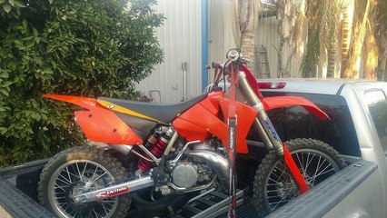 $900 dirt bike KTM 250SX complete rebuild - time lapse ( 720 X 1280 )