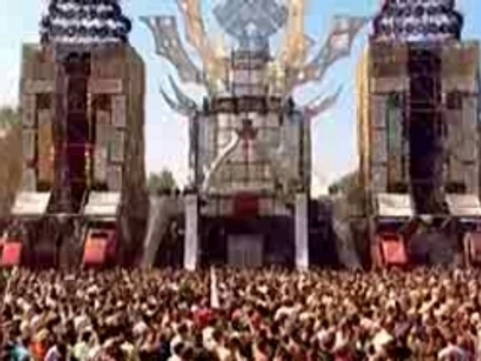 DefQon.1 2006 - DJ ISSAC