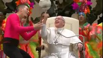 Les jeux du cirque au Vatican