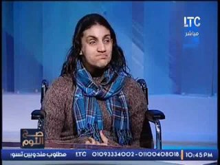 بالفيديو .. فتاة بدار الرعايه تنهار بـالبكاء و الغيطى يقبل رأسها و يبكى معها و يضطر لإنهاء الحلقة