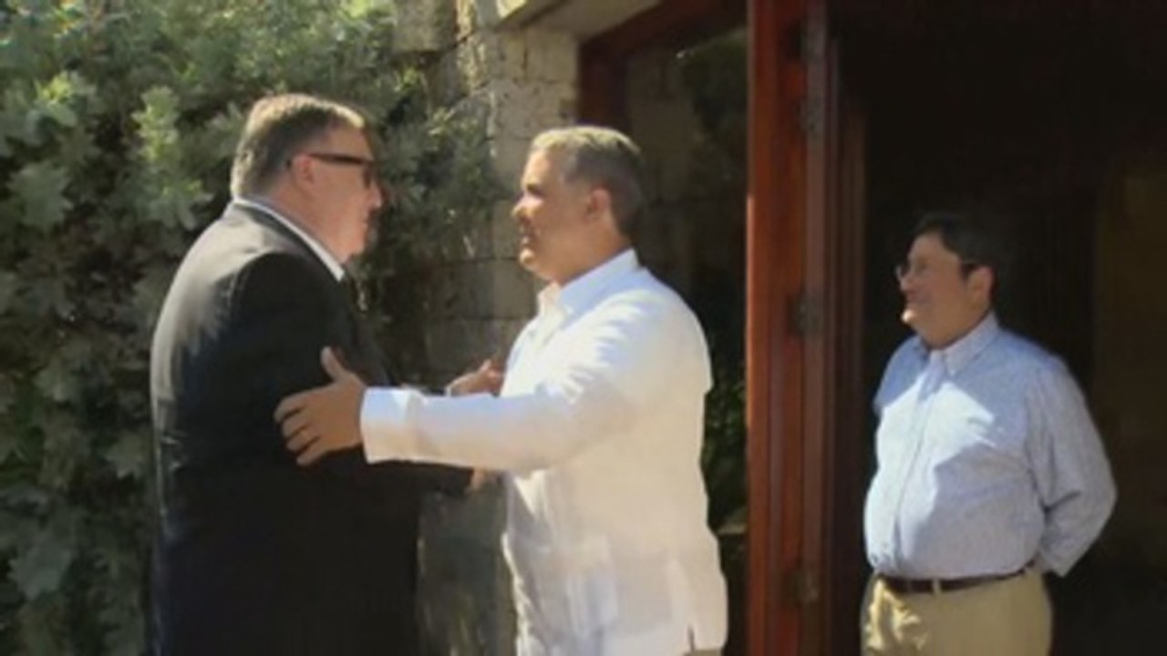 Duque pide con Pompeo hacer "esfuerzos" para devolver democracia a Venezuela