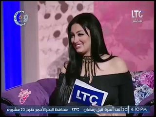 مذيعة #جراب_حواء تحرج دويتو غنائي عالهواء : بتحبيه؟.. والاخير ترد: في الكليب وبس !