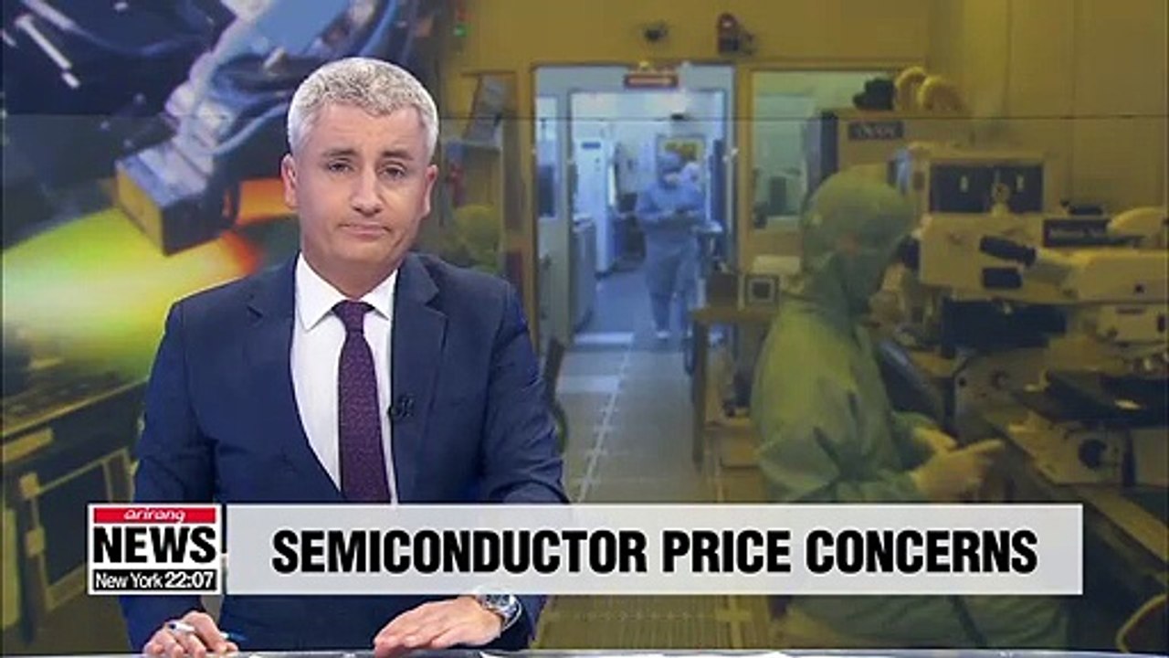 Semiconductor prices likely to continue downtrend for another year