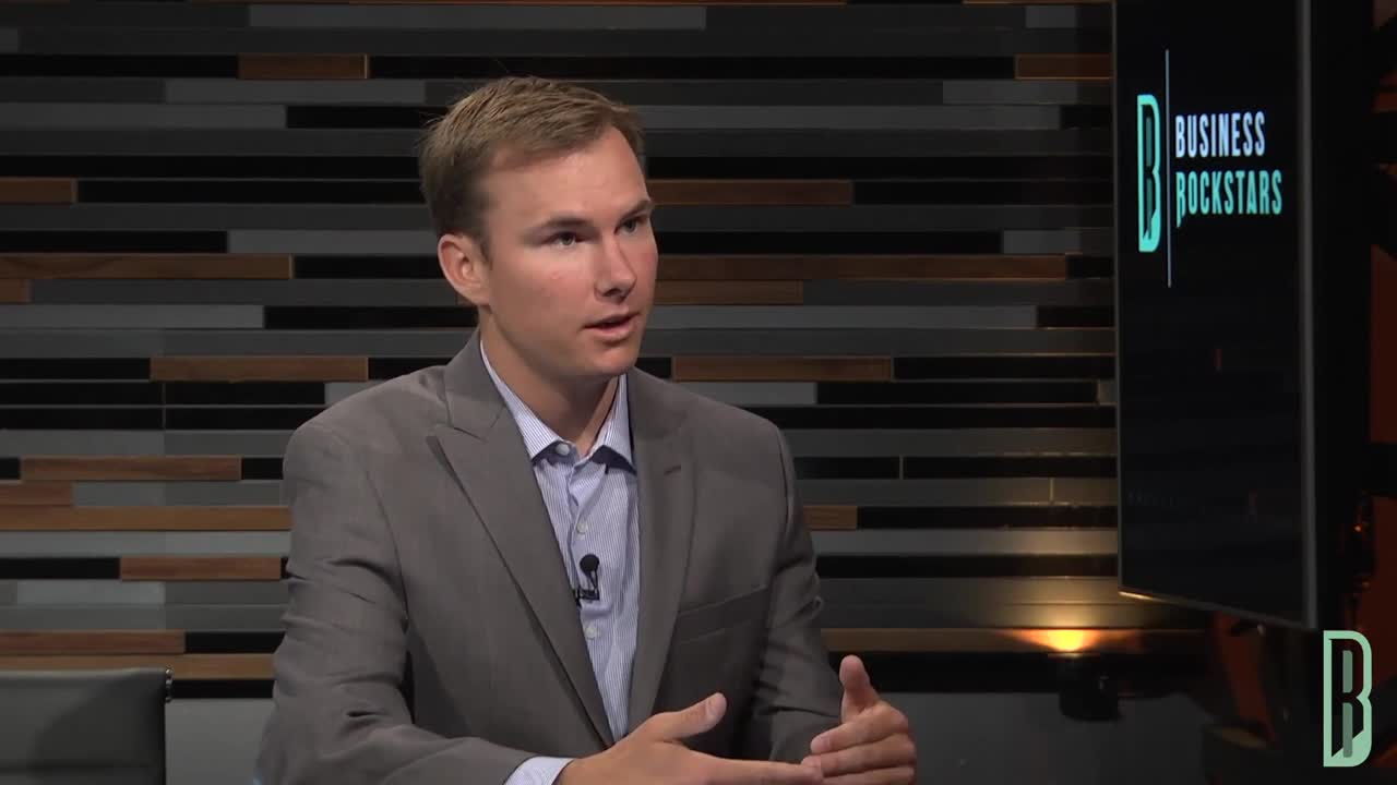 How to Pick Investors