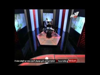 مظهر شاهين يتقدم بالمصحف الشريف هدية للفنان أحمد بدير على الهواء