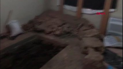 İstanbul Arnavutköy'de Binaya Tarihi Eser Baskını