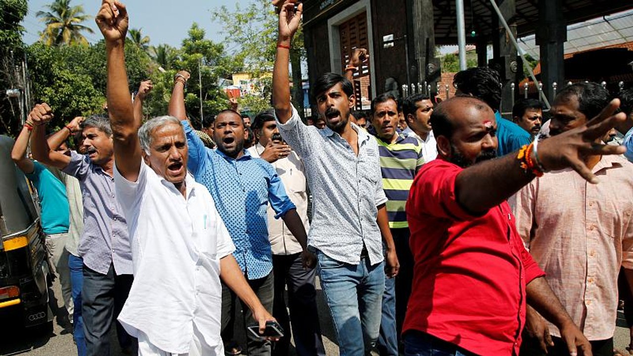 Frauen fordern Tempelzugang ein - Konservative protestieren