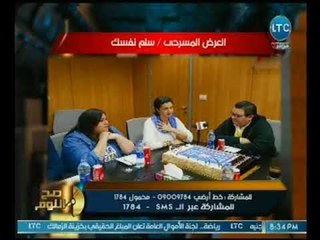 شاهد : البابا تواضروس يعرض علي "محمد بن سلمان" "سلم نفسك" اثناء لقائه