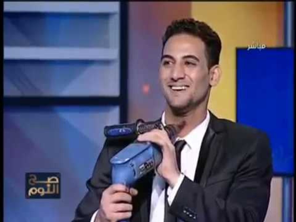 شاهد أقوي شاب مصري خارق يضع " الشنيور " على رقبته عالهواء .. لن تتخيل ماذا حدث بأخر الفيديو