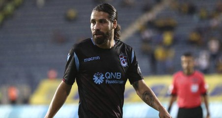 Olcay Şahan: "Bu Kutsal Forma İçin Ayrılmak Yerine Savaşmayı Tercih Ediyorum"