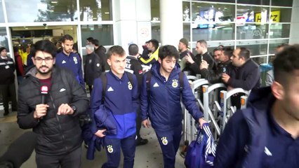 Fenerbahçe kafilesi, Antalya'ya geldi (2)