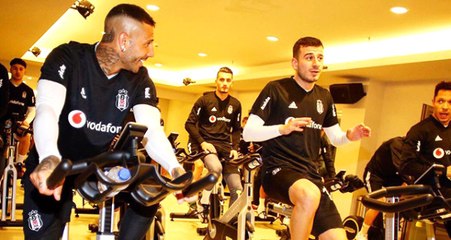 Beşiktaş, Aşırı Yağış Nedeniyle Antalya'daki İlk İdmanını Sahada Yapamadı