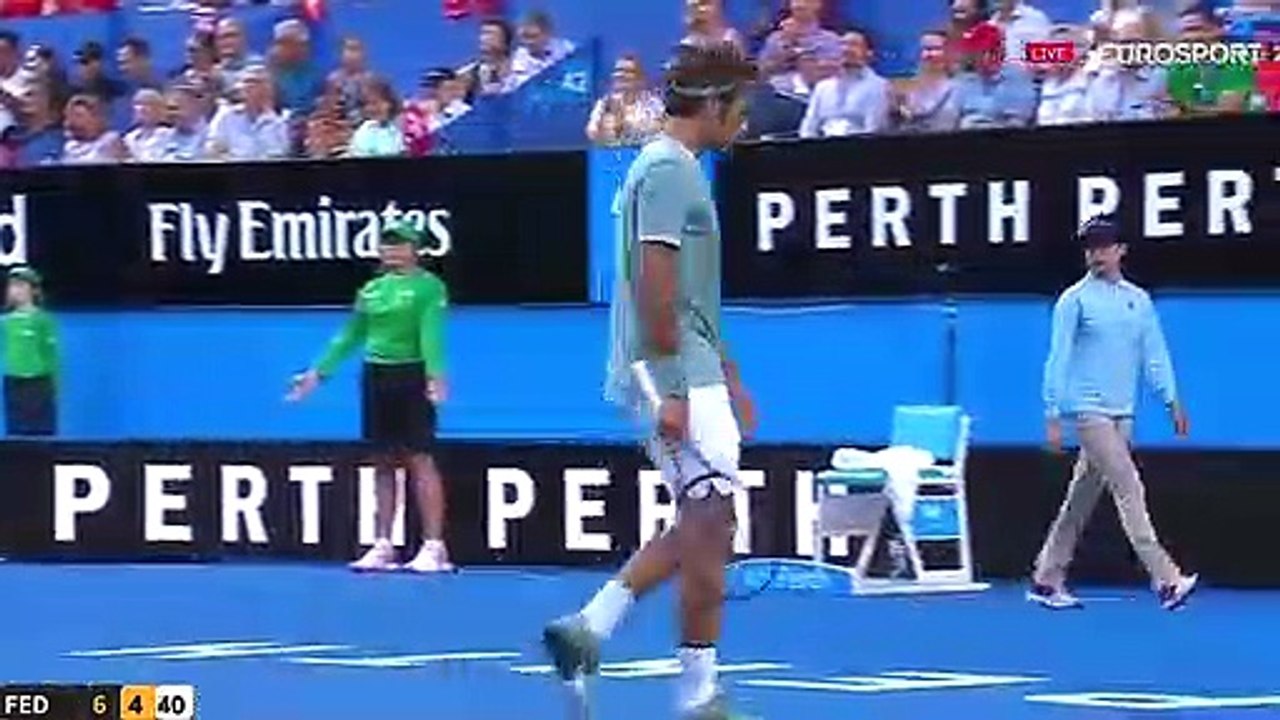 Tennis – Top Outrageous Points Of 2017 (HD)