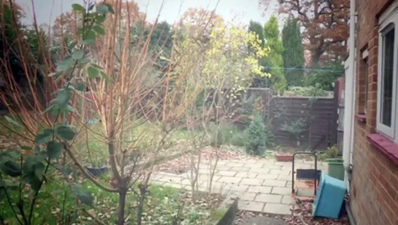 Homes Under the Hammer S18 - Ep36 -. Part 02 HD Watch