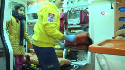 Bağcılar'da Korkutan Yangın: 5 Kişilik Aile Mahsur Kaldı