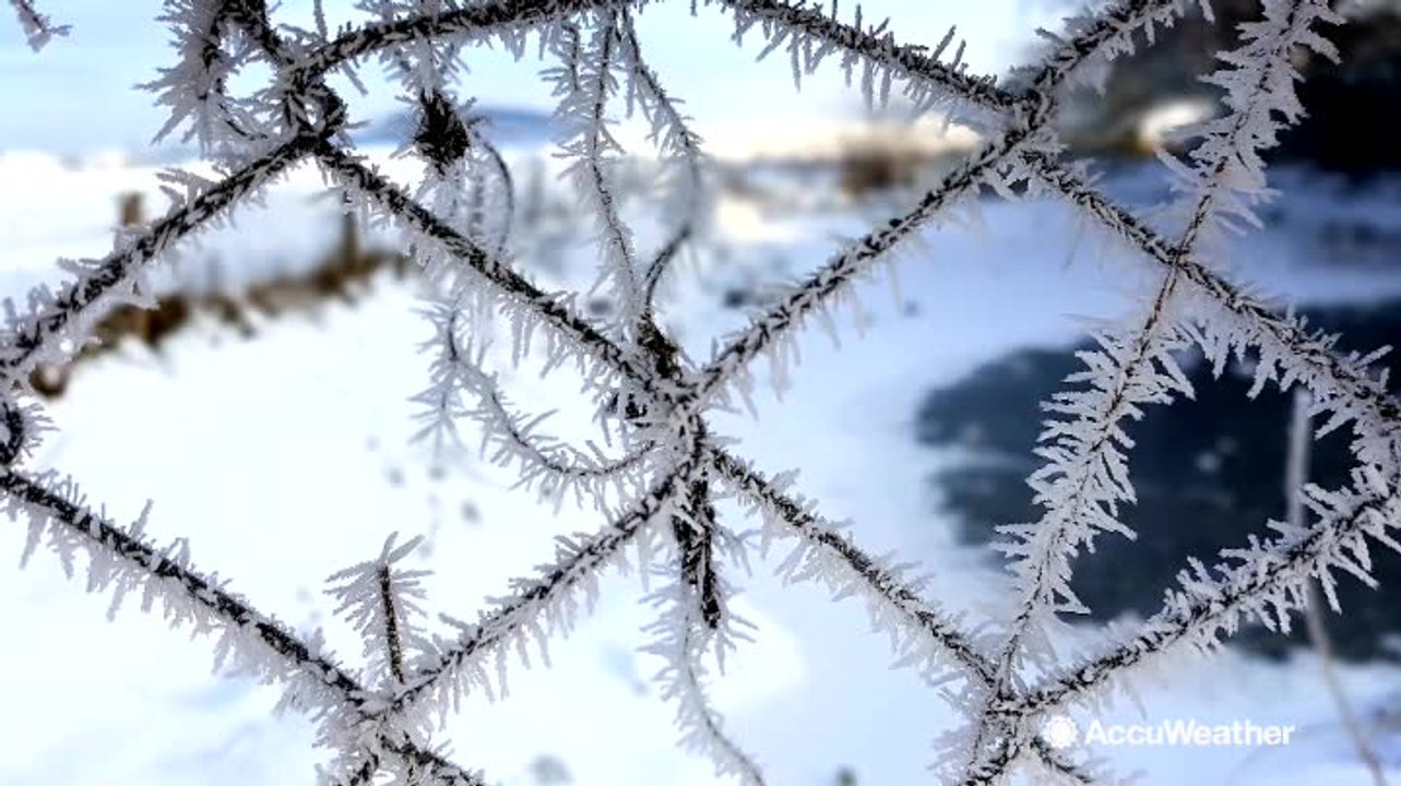 What is hoarfrost and how does it form?