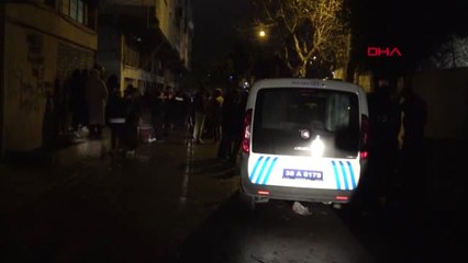 İzmir 50 Yaşındaki Kader Erenuluğ, Tabancayla Başından Vurularak Öldürüldü