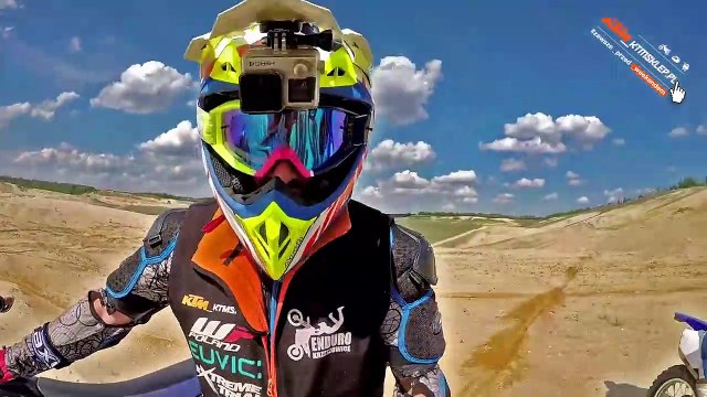 Yamaha Carburetor vs Fuel injection ( 720 X 1280 )