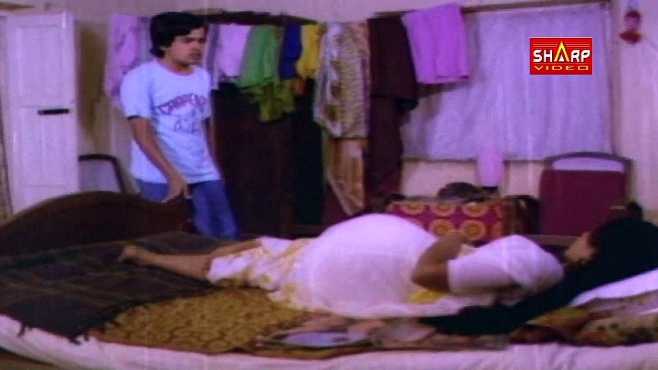 JAYABHARATHI HOT SCENE IN NATHINERVATHAM TEMTATION FOR ADULT 3