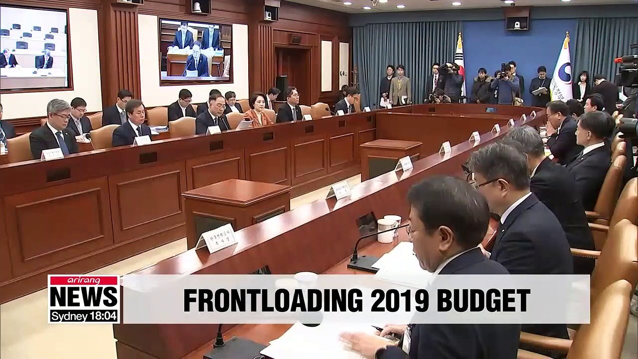 Gov't will frontload US$ 157 bil. of 2019 budget during H1: Finance minister