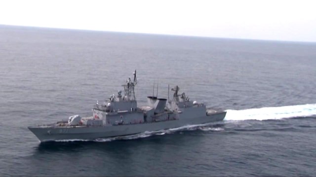 軍, 반박 영상 맞불... 日 위협 비행 사과해야 / YTN