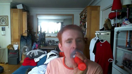 Wiwi égratigne "rocket 2 u" des Jets