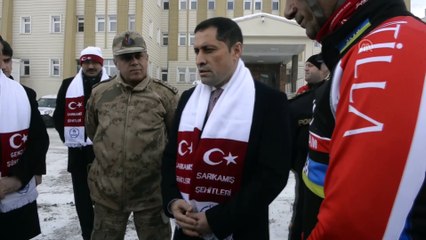 Bisikletçiler Sarıkamış şehitleri için 5 gündür pedal çeviriyor - ARDAHAN