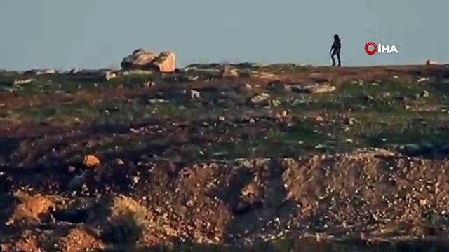 - YPG’li teröristlerin hendek nöbeti - YPG’li teröristler nöbet tutarken görüntülendi