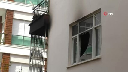 Alanya'da 4 Katlı Binada Yangın Paniği