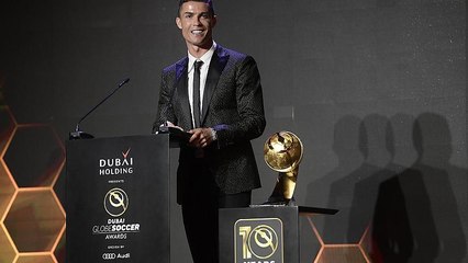 Роналду вновь объявили лучшим футболистом