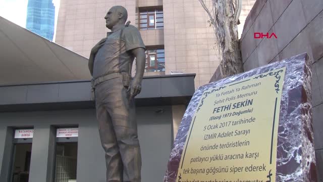 İzmir'de Şehit Polis Fethi Sekin ve Mübaşir Musa Can Anıldı