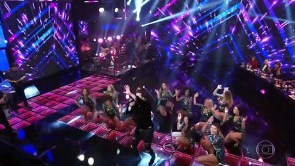 Luan Santana canta seus sucessos no Domingão