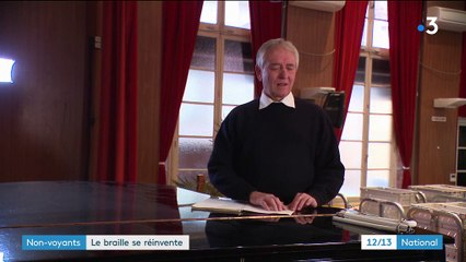 Non-voyants : le braille se réinvente avec les nouvelles technologies