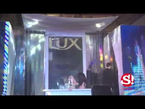 คลิป ใหม่ ดาวิกา โชว์อาบน้ำกลางห้างดับร้อน (เก็บตก)