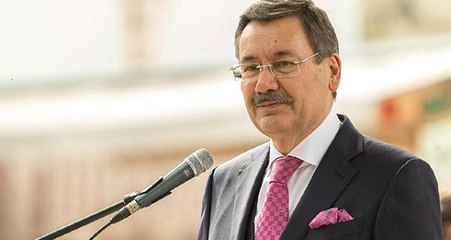 Gökçek, AK Parti'nin Görevden Aldığı İl Başkanını Topa Tuttu: İçimizde Gafiller Olabilir