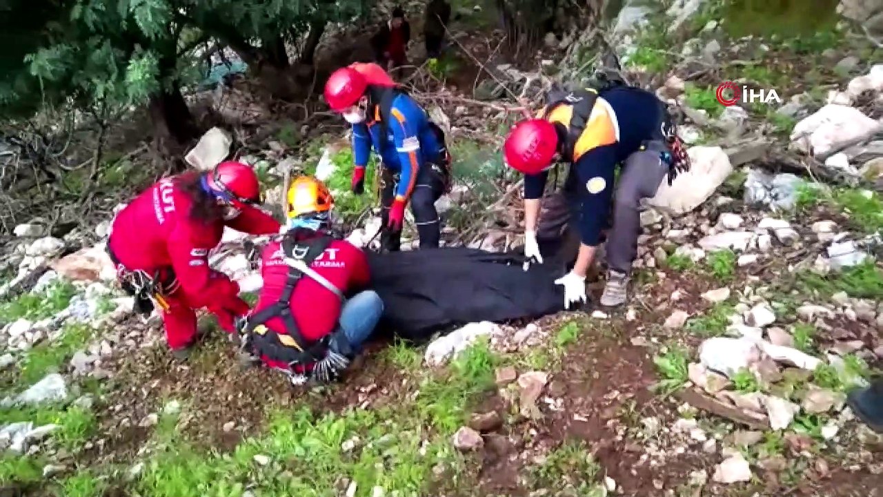 Kelebekler Vadisi'nde kayalıklardan düşen şahıs hayatını kaybetti