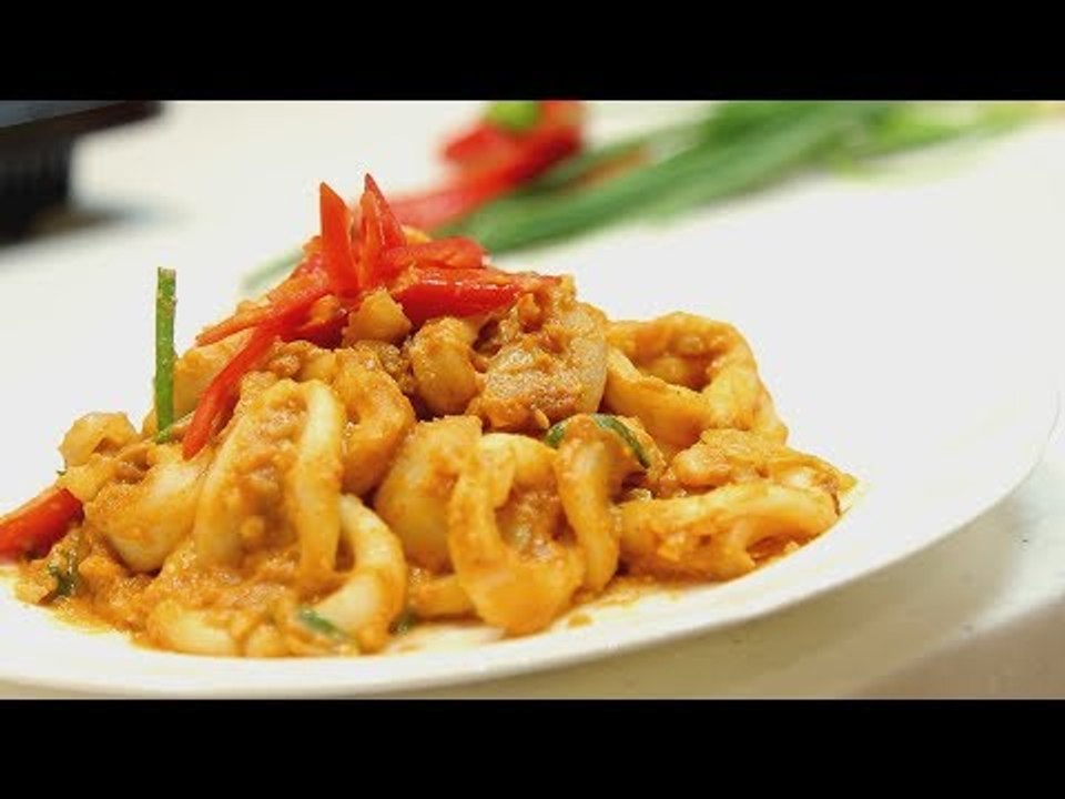 Sanook Good Stuff : ปลาหมึกผัดไข่เค็ม