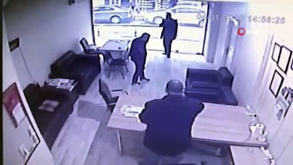 Yalova’da alacak verecek tartışması kanlı bitti...O anlar kamerada