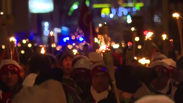 Sarıkamış şehitleri için meşaleli yürüyüş - KARS