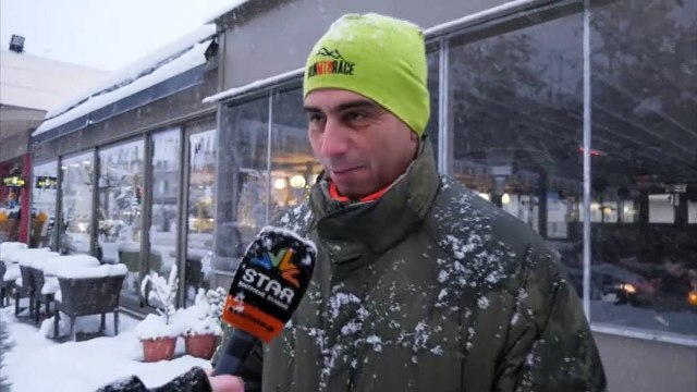 Έντονη χιονόπτωση στη Λαμία