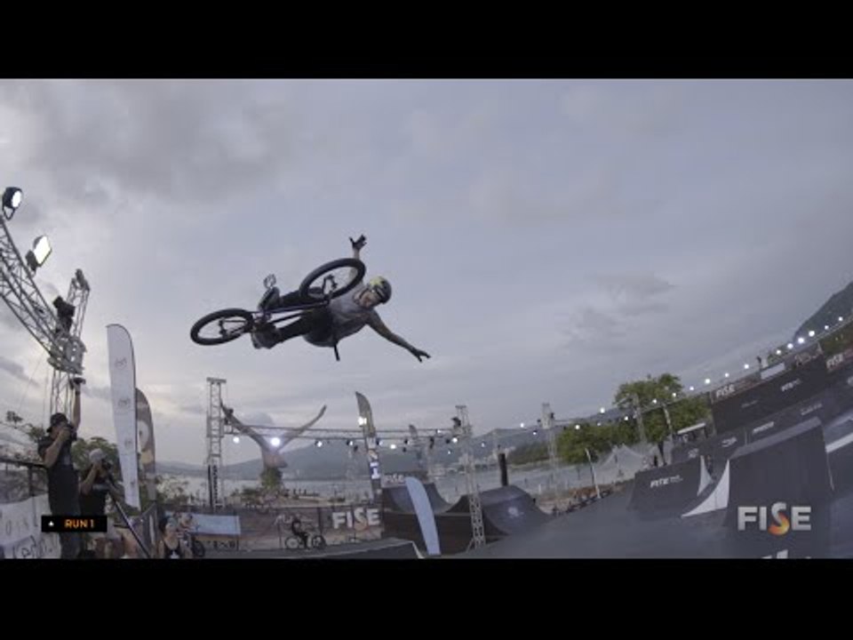 Logan Martin - 1st Final BMX Park - FISE World Malaysia 2015