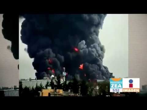 Incendio en bodega de textiles en Toluca, Estado de México | Noticias con Zea