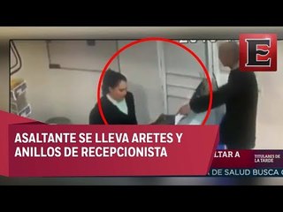 VIDEO: Se hace pasar por cliente para robar laboratorio clínico en Neza