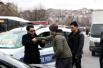 Kağıthane'de Rallici Lüks Otomobiliyle Kaza Yaptı